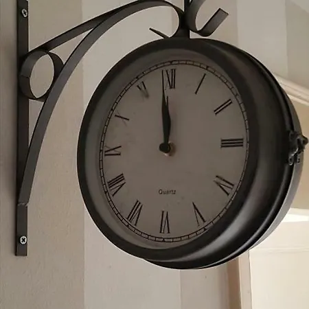 In Time تْشيفالو